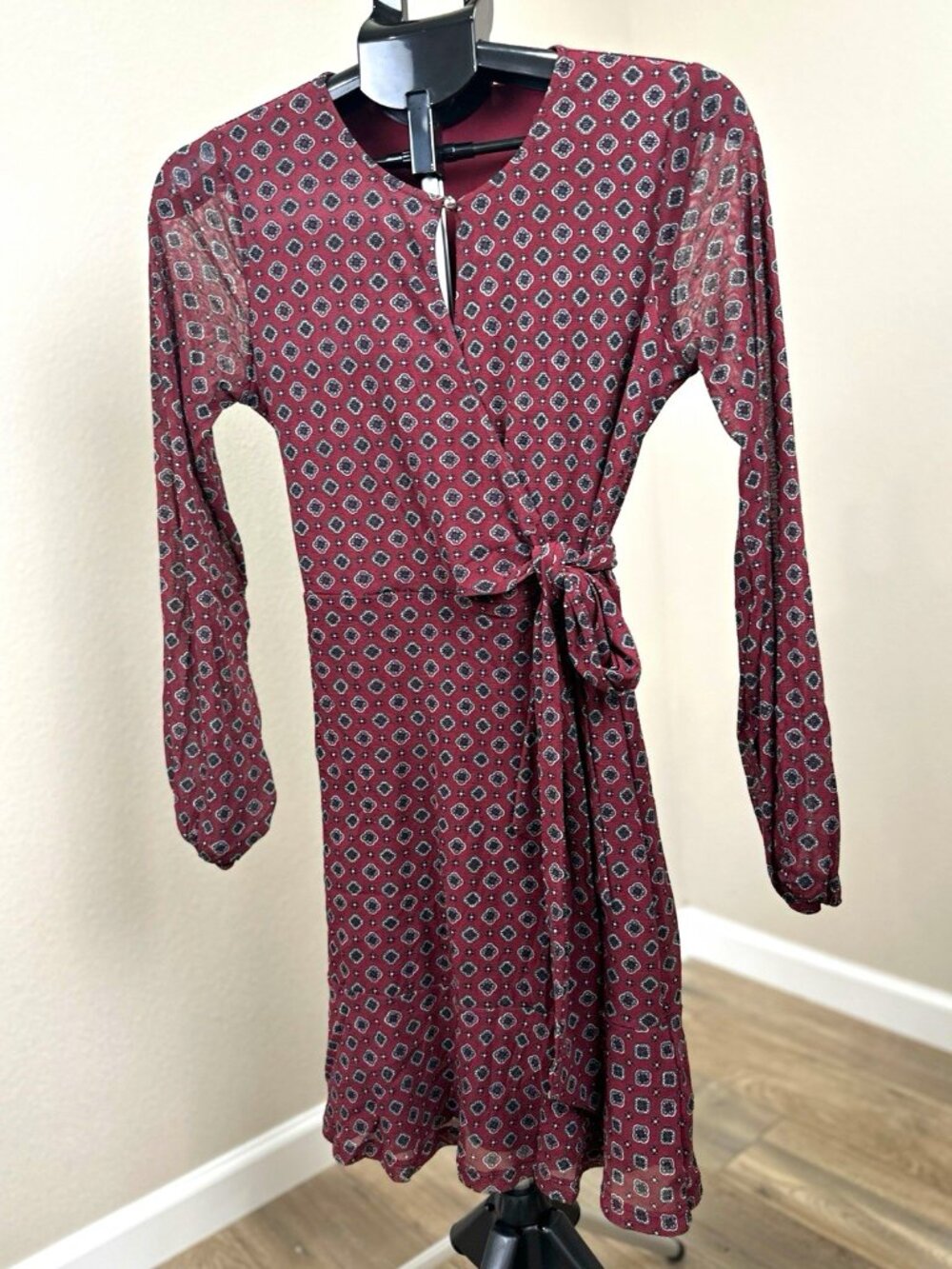 Michael Michael Kors Burgundy Geometric Wrap Dress Size M Long Sleeve